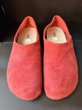 OETZ pink Suede Slip-On Women’s Shoes